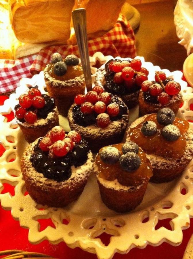 Gallo Delle Pille มอนซามบาโน ภายนอก รูปภาพ